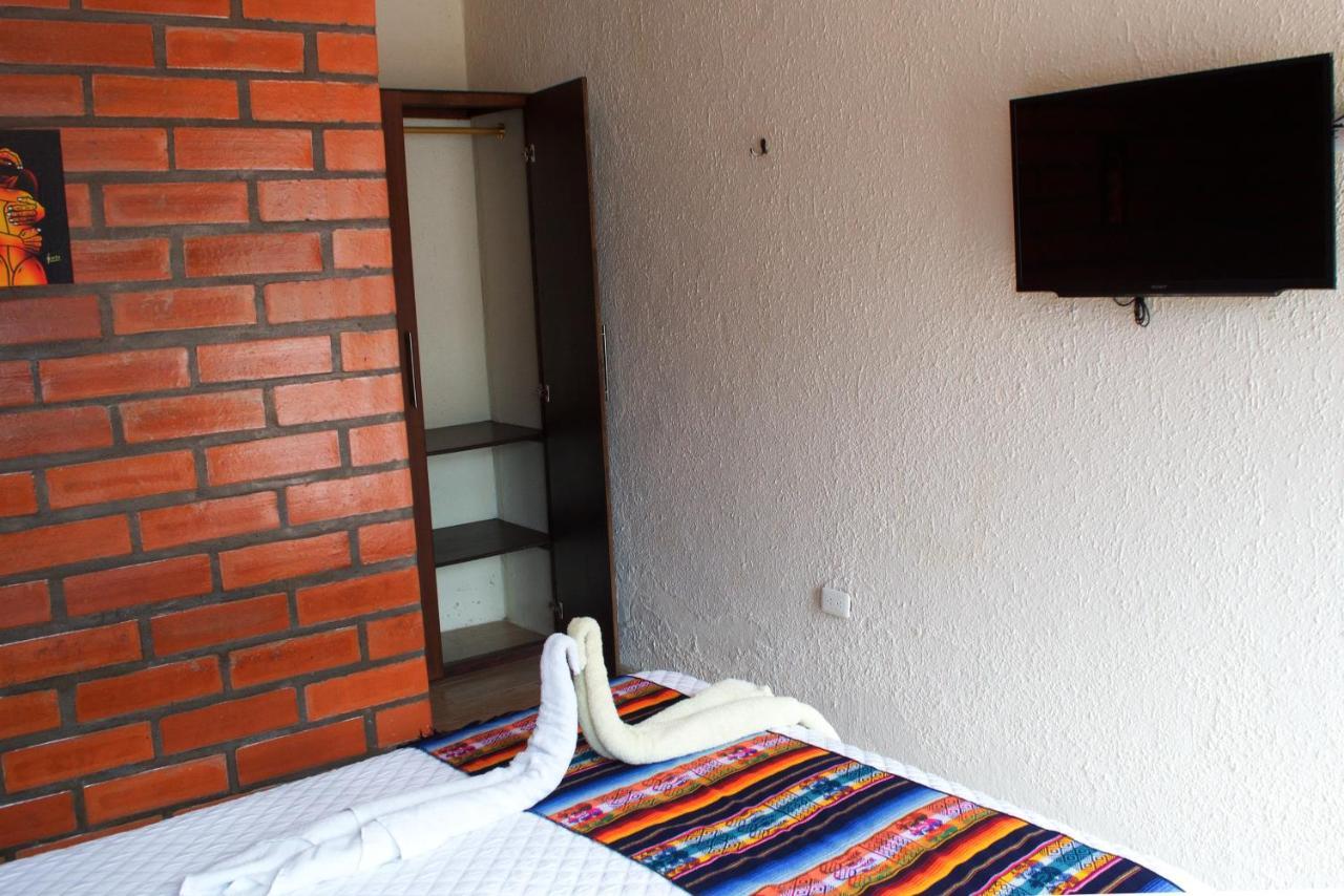 Hostal Monte Carmelo بانيوس المظهر الخارجي الصورة