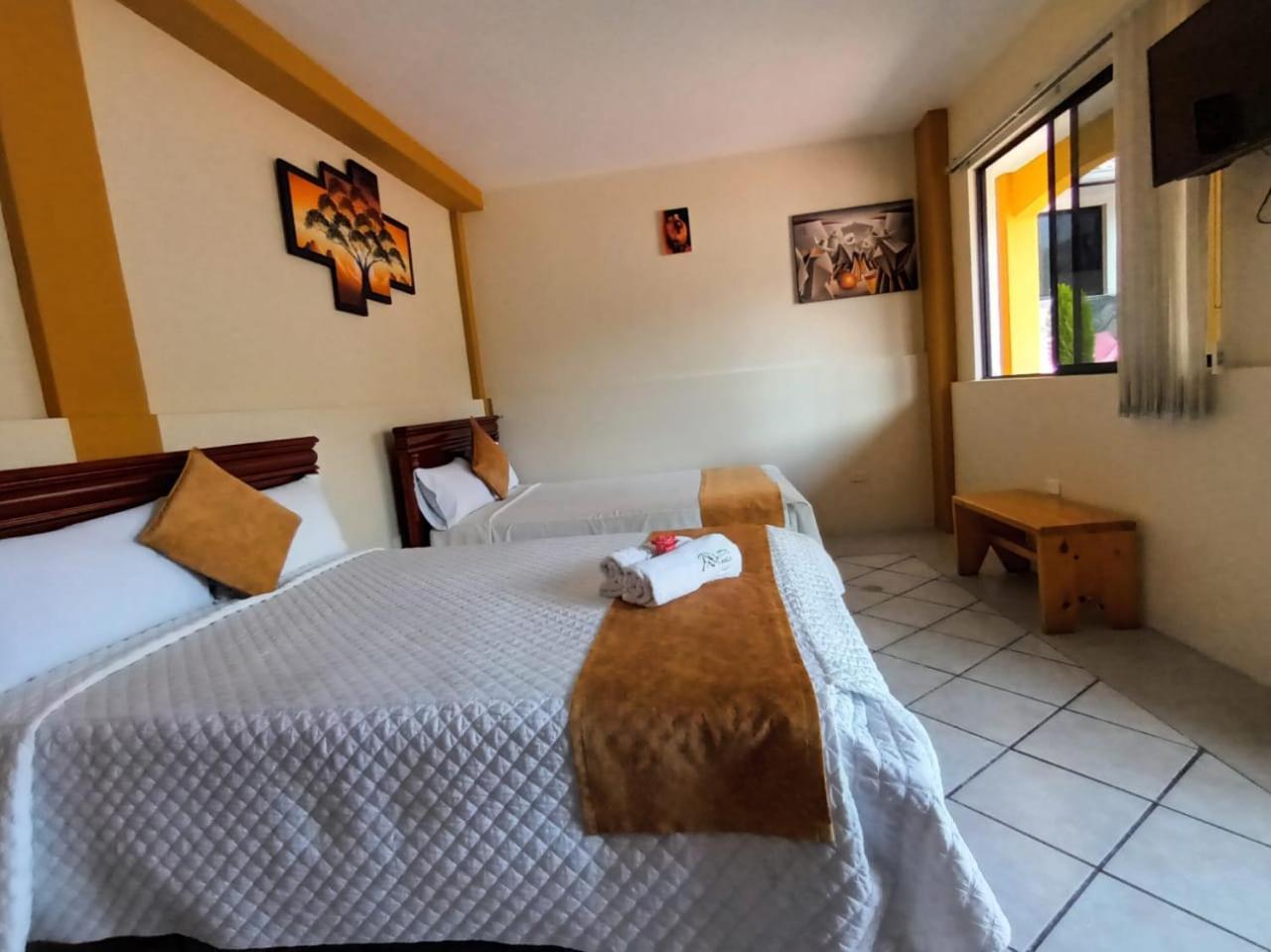 Hostal Monte Carmelo بانيوس المظهر الخارجي الصورة