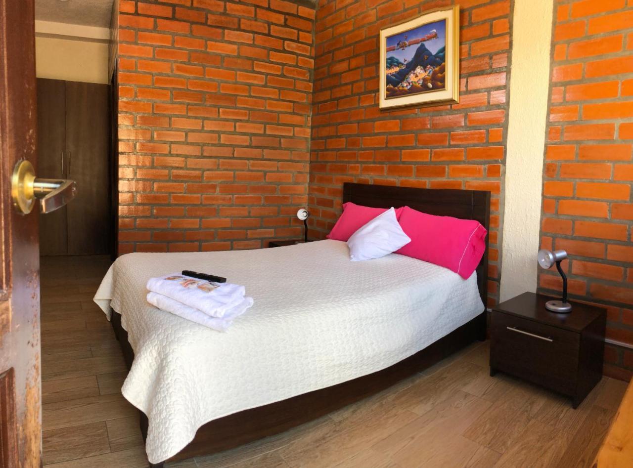 Hostal Monte Carmelo بانيوس المظهر الخارجي الصورة