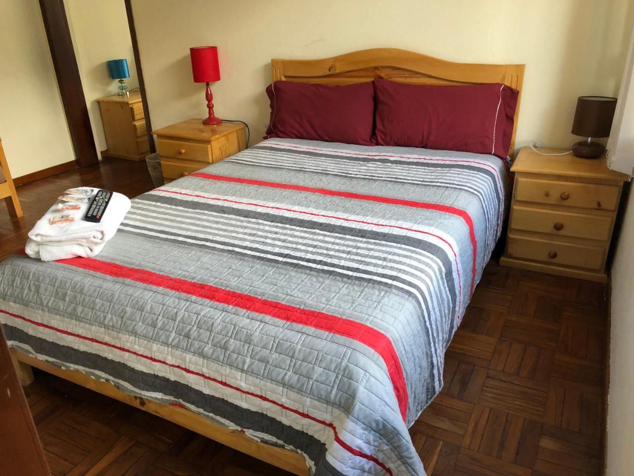 Hostal Monte Carmelo بانيوس المظهر الخارجي الصورة